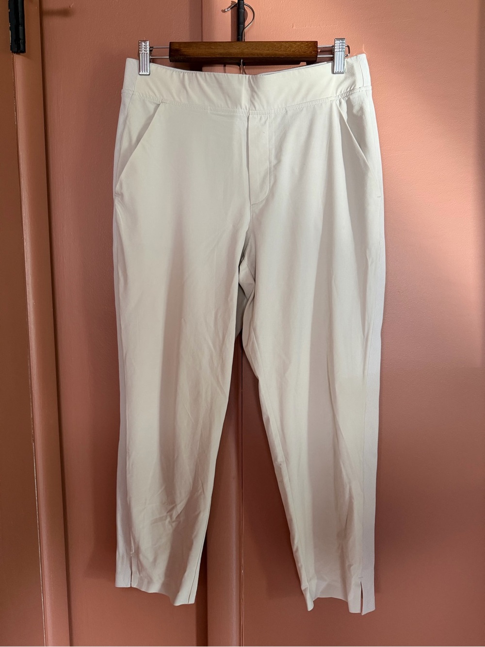 Athleta Brooklyn Ankle Pant Cream